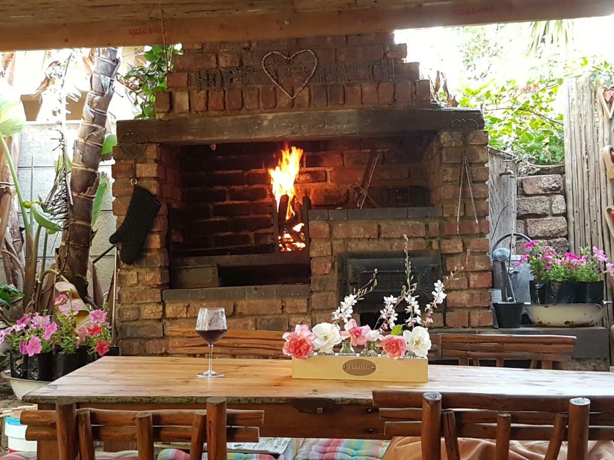 Protea Cottage George Esterno foto