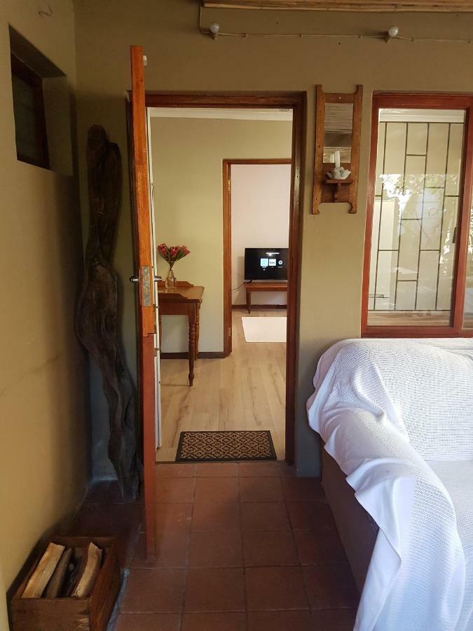Protea Cottage George Esterno foto